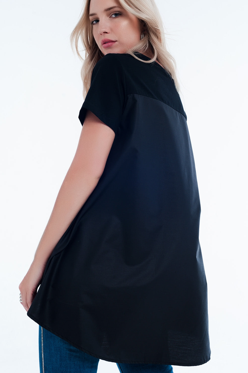 T-shirt dress in black - top