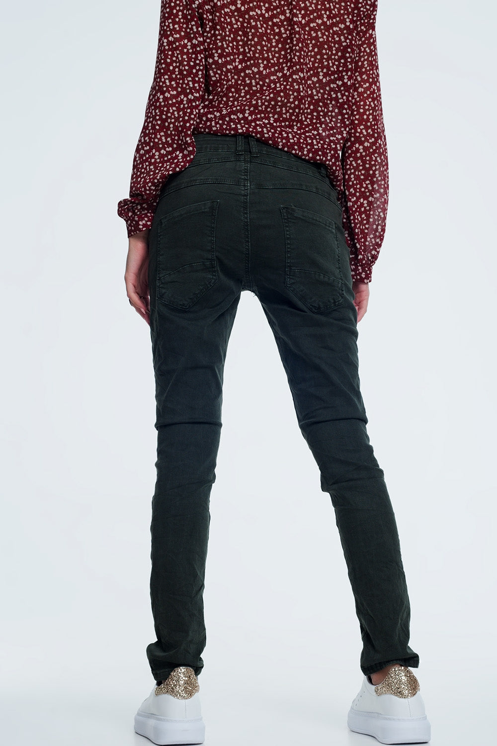 Drop crotch skinny jean in khaki - Coloured Jeans