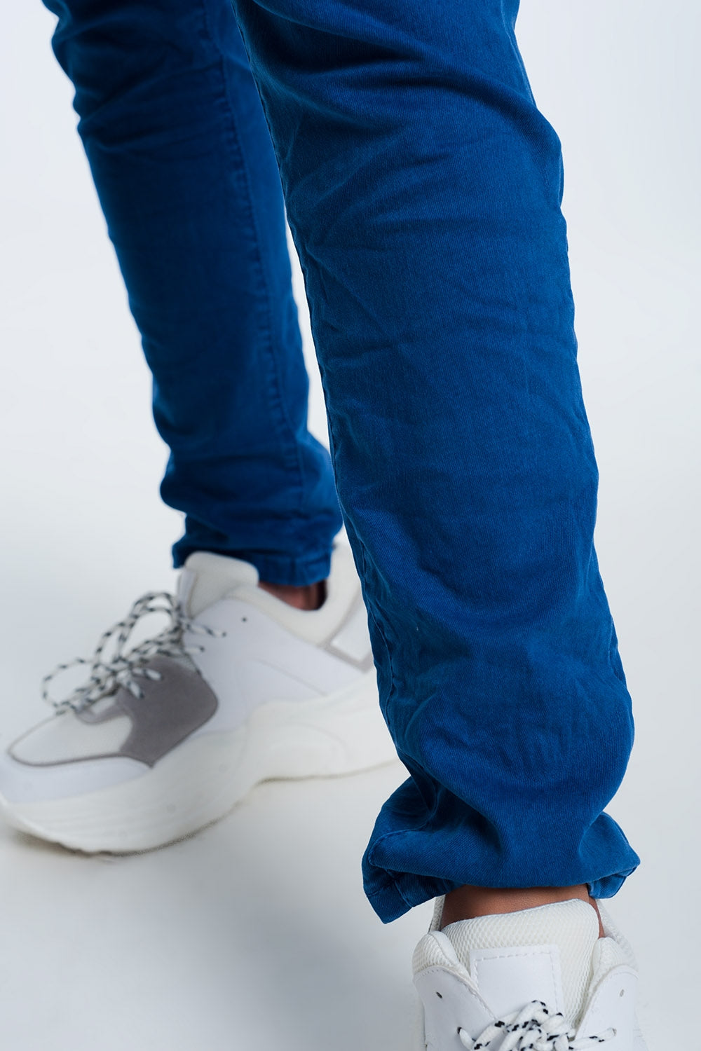 Drop crotch skinny jean in blue - Coloured Jeans
