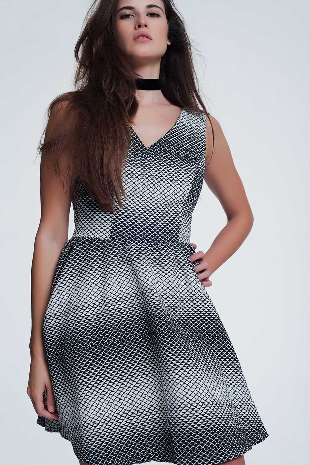 Robe courte noire imprimée blanc