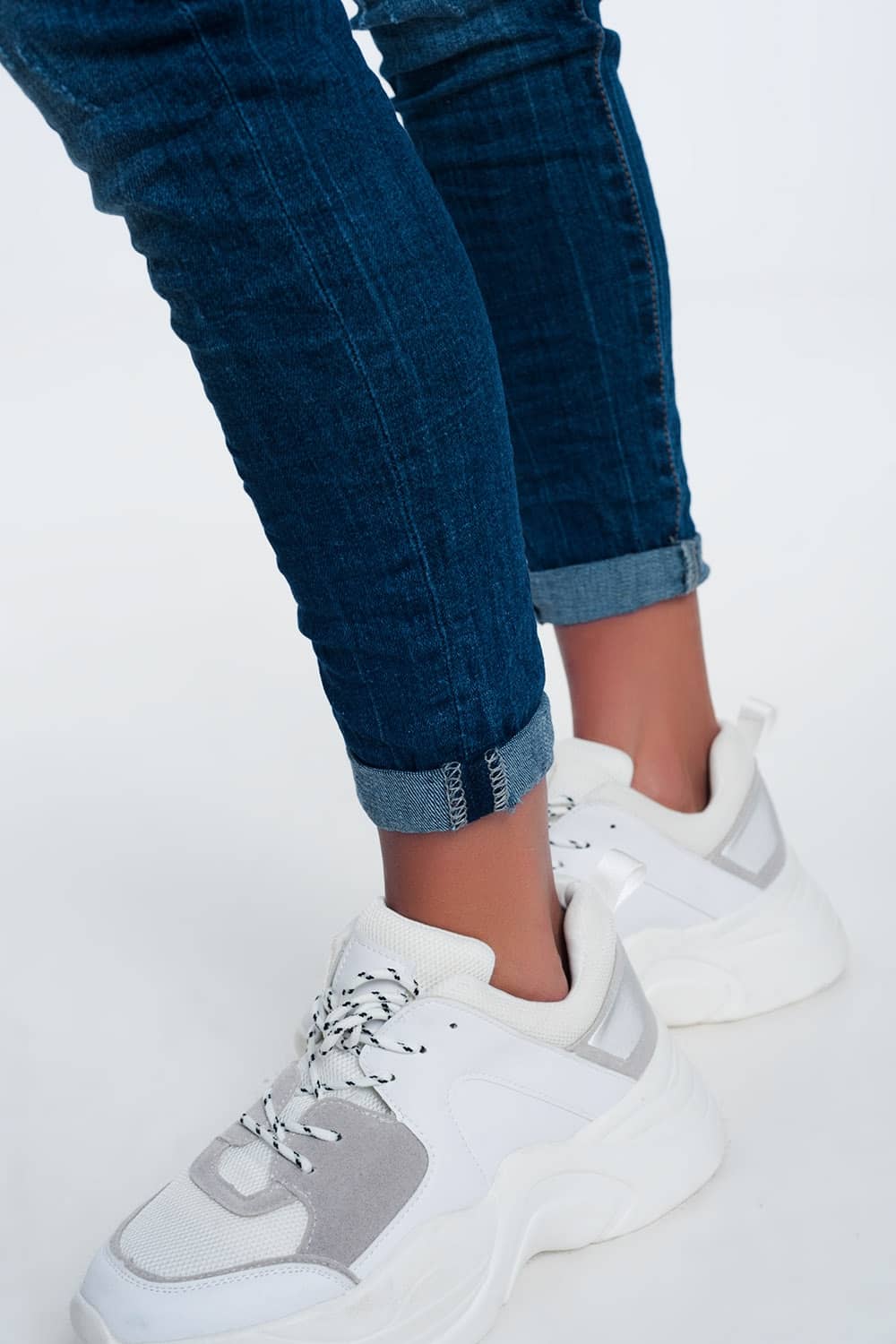 skinny jeans with wear detail - Denim