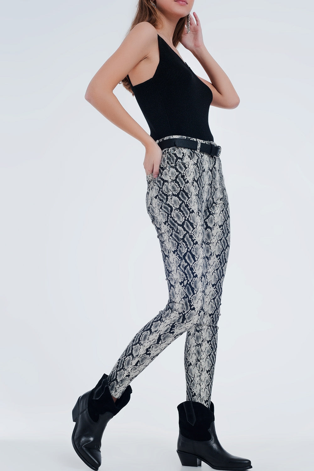 Black pants with snake print - Coloured Jeans