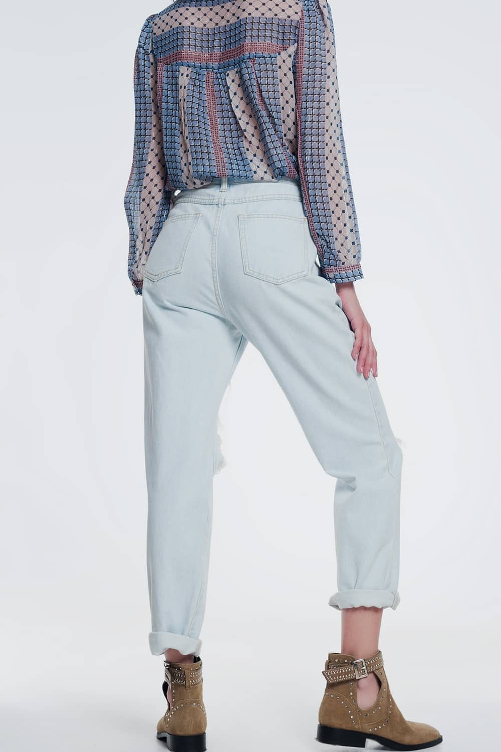 ripped boyfriend jeans in light blue - Denim