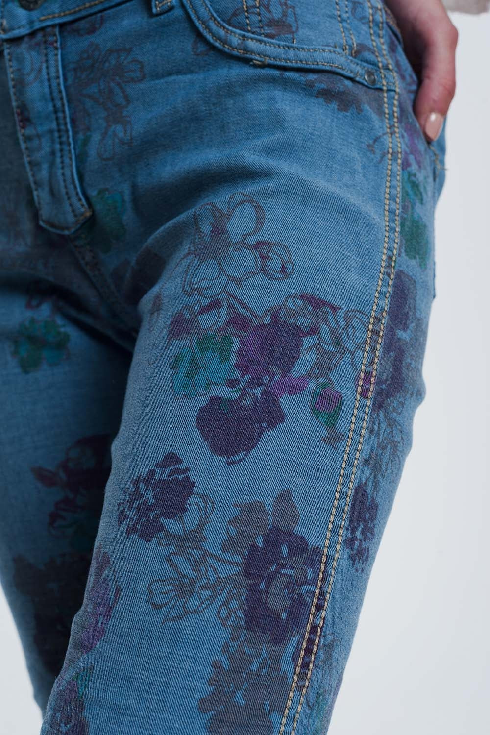 reversible wrinkled denim skinny jeans