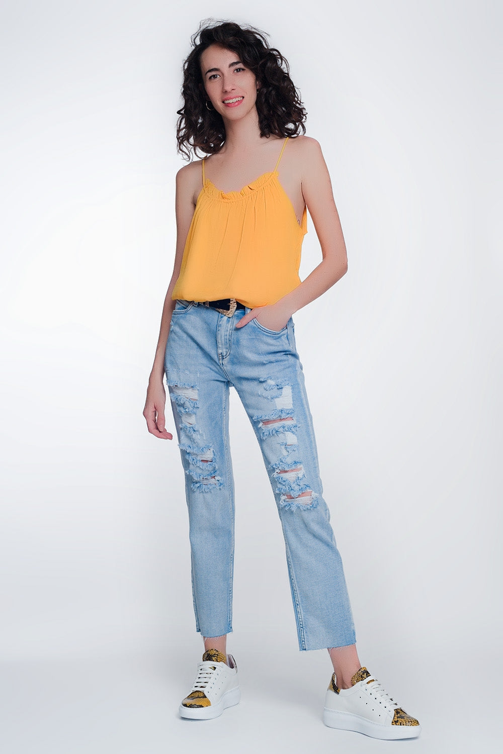 wide leg cropped raw hem jeans in blue colour - Denim