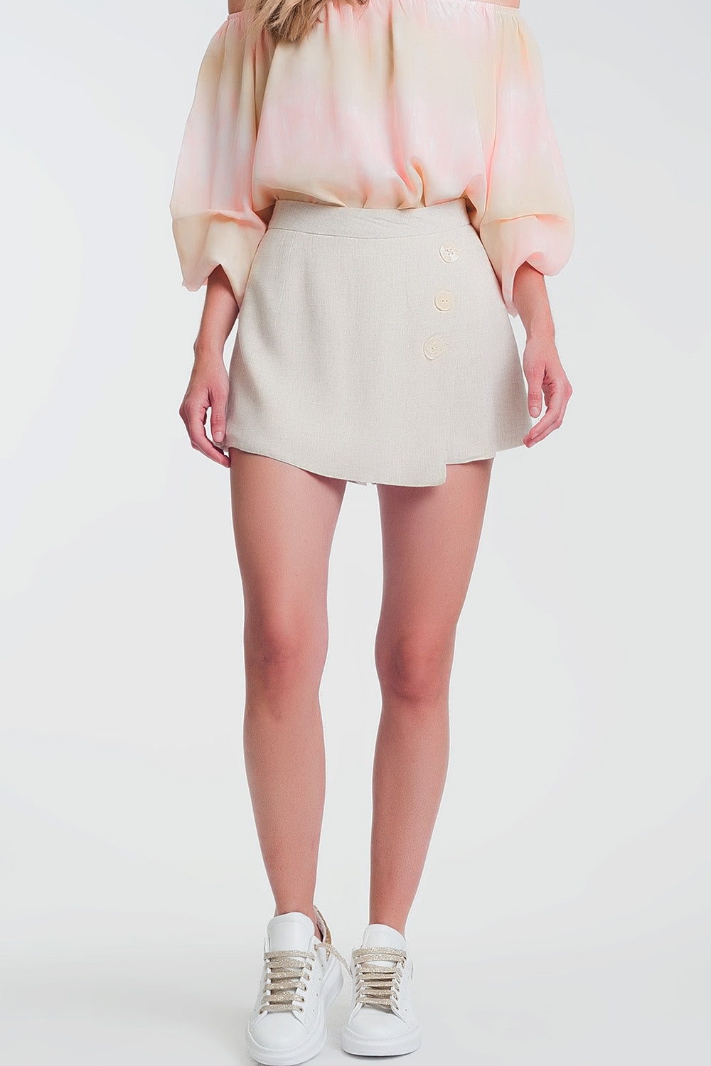 button detail shorts