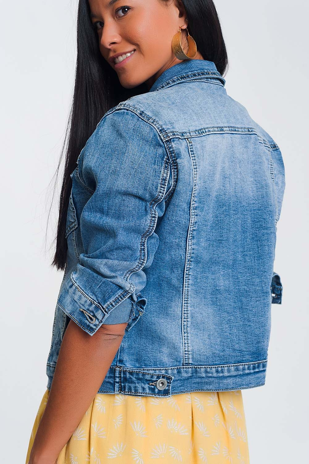 Cropped denim jacket in light blue wash