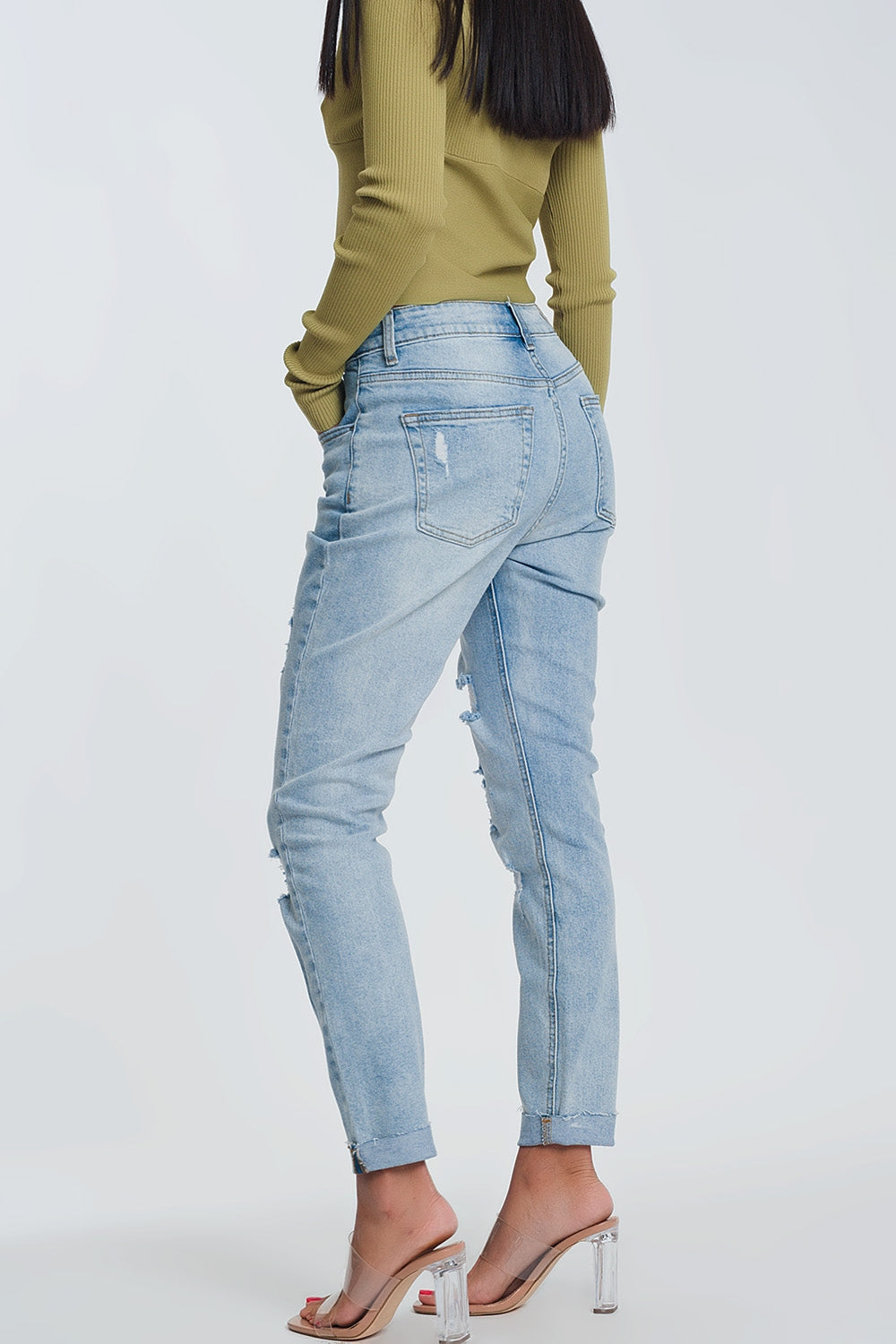 Ripped boyfriend jeans in light denim