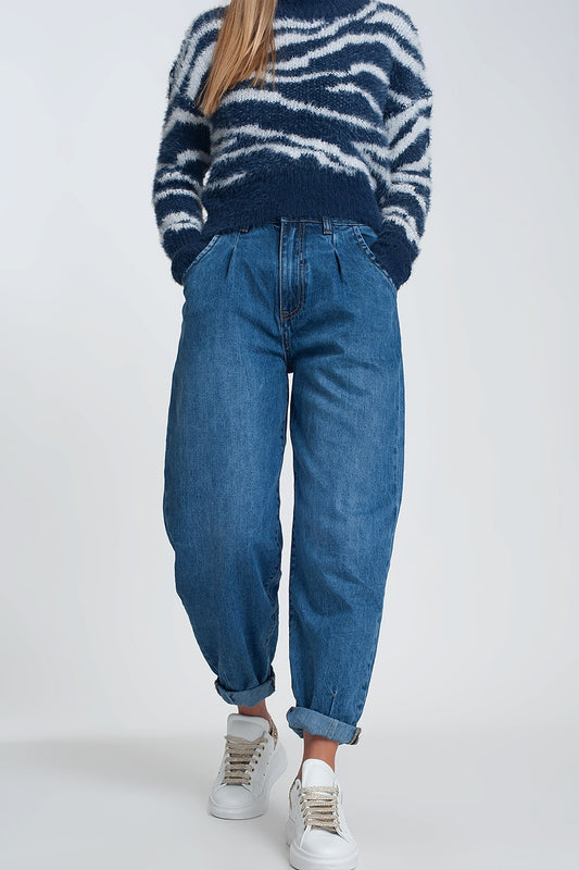 High waisted mom jeans with two ruffles in the waistline in dark wash blue - Denim