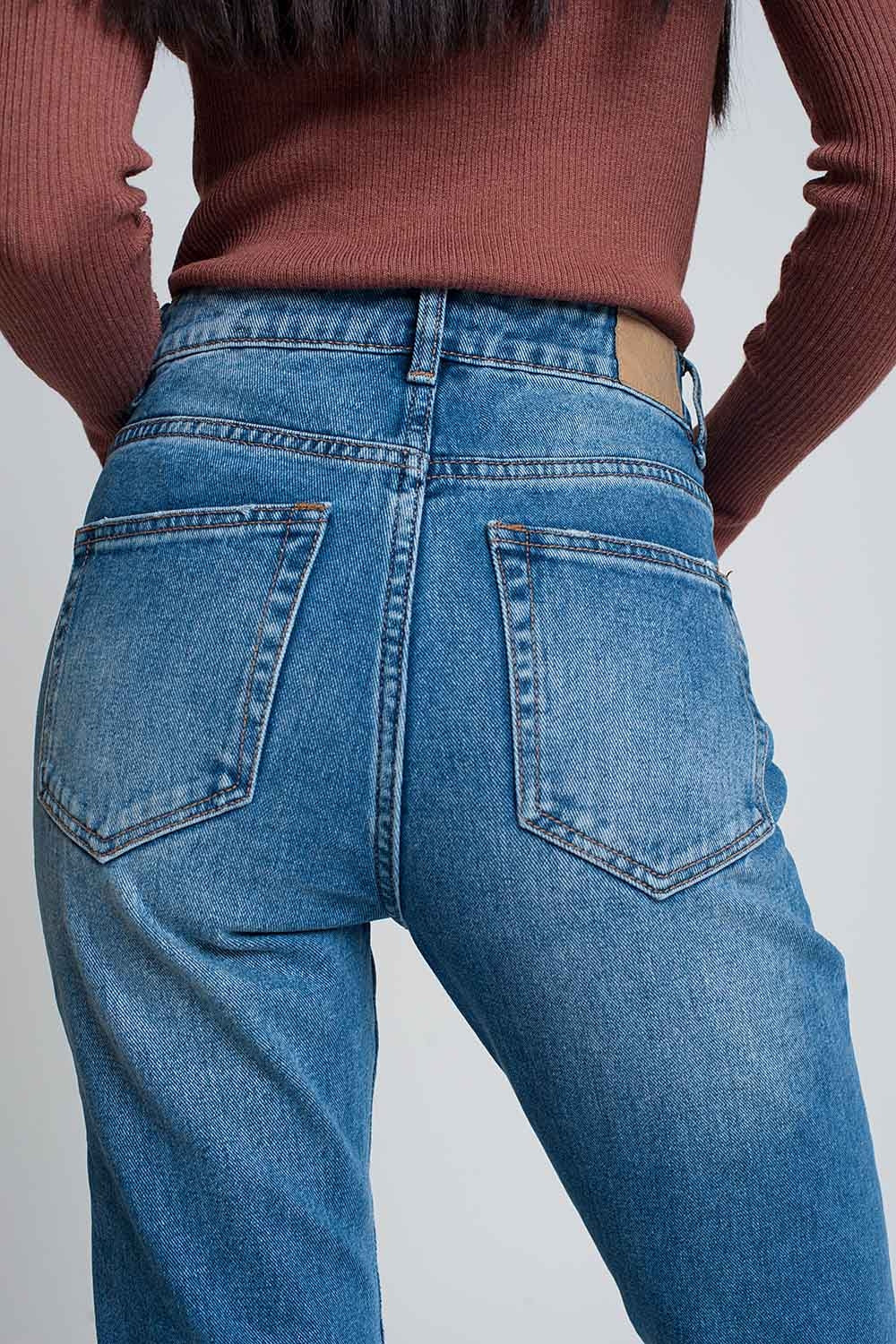 High waist mom jeans with ripped knees in dark wash blue - Denim