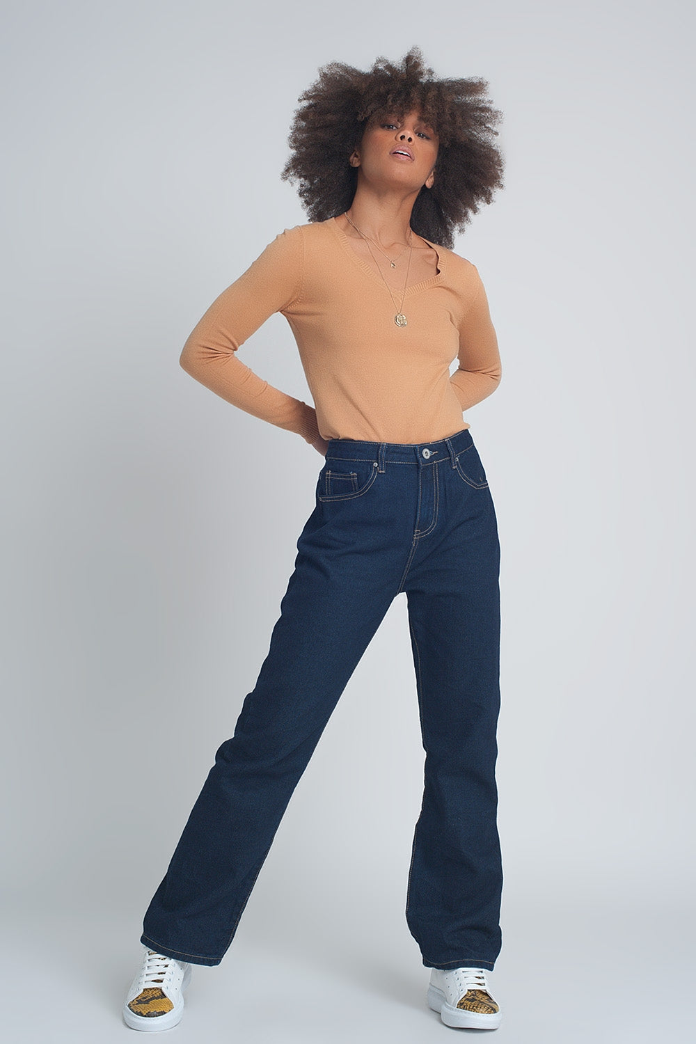 High rise straight cut jeans in dark blue - Denim