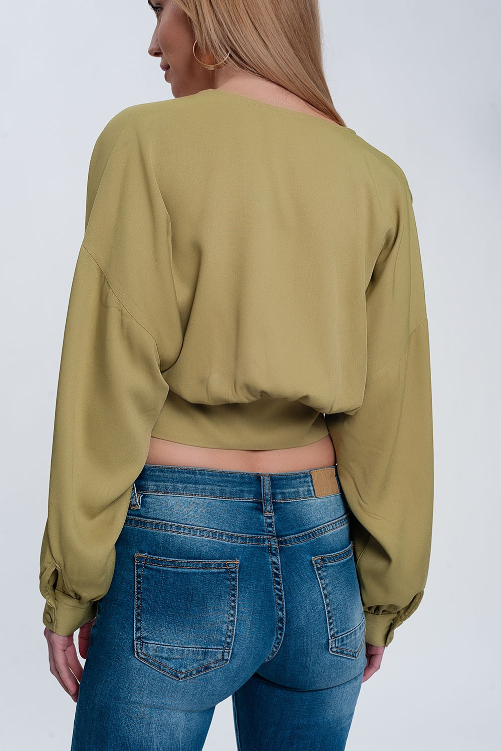 Top with puff sleeves in green - Shirts, top