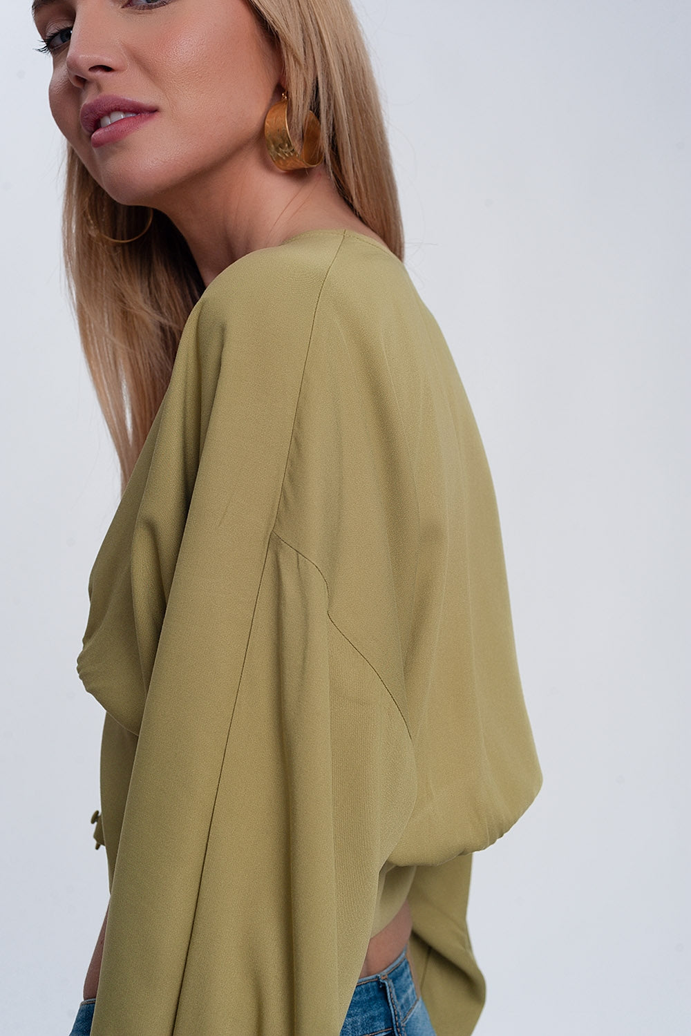 Top with puff sleeves in green - Shirts, top