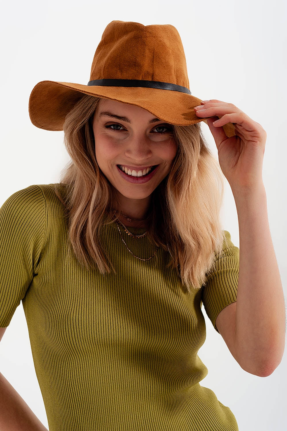 Rib knitted sweater with tie back in green