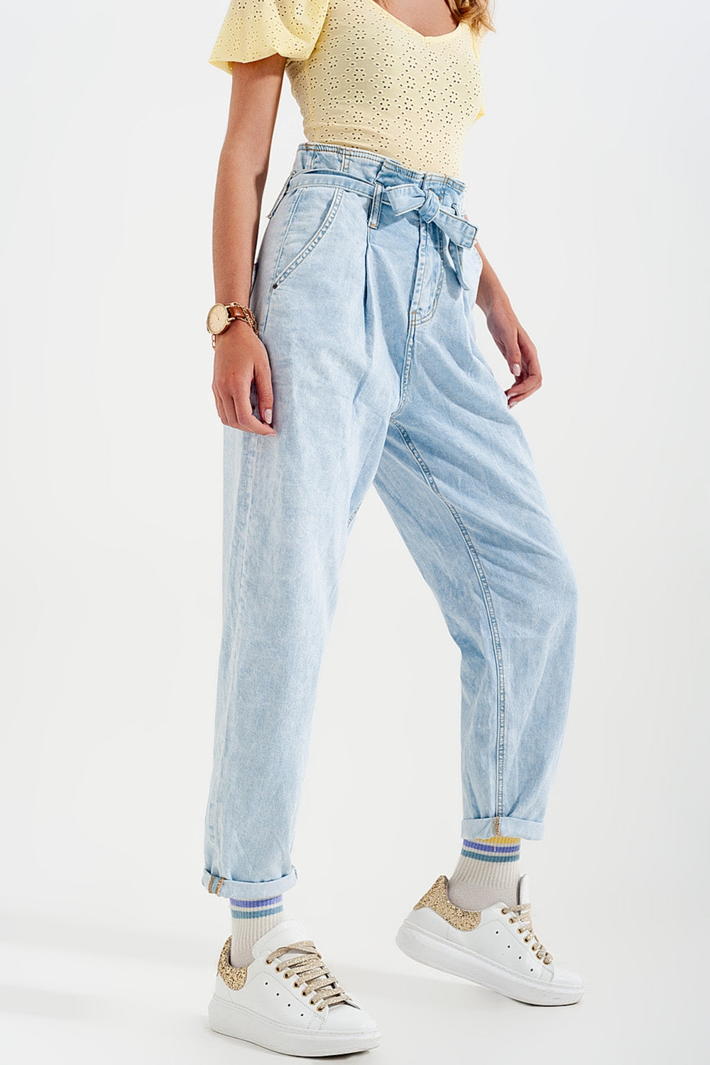 Tapered leg jeans with paper bag waist in light vintage wash - Denim