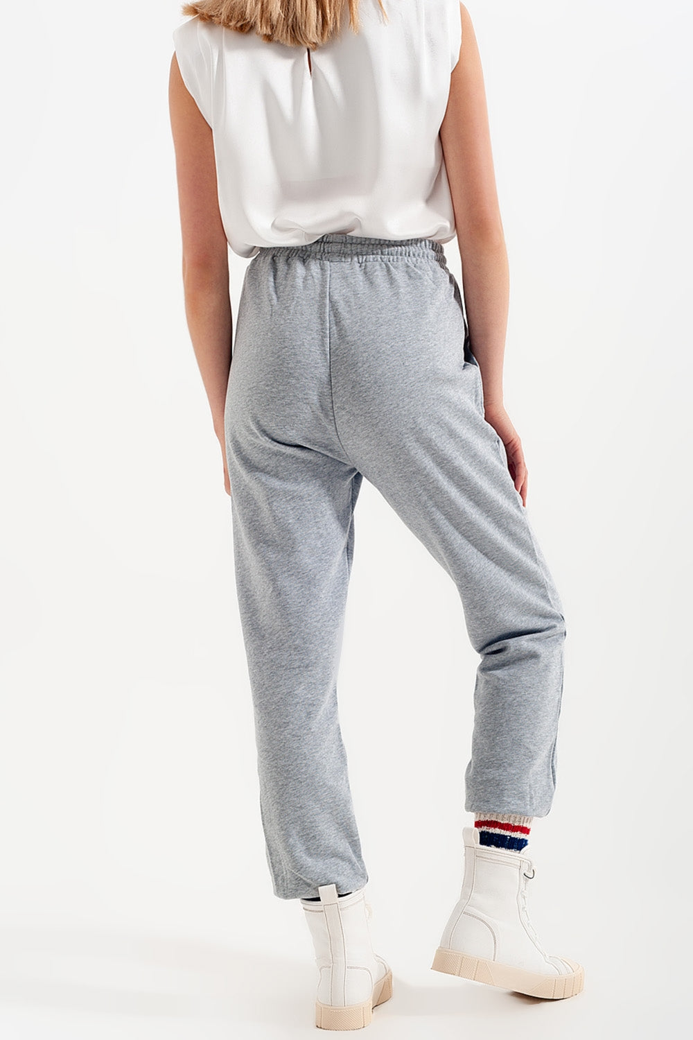 Joggers with elastic waist band in gray - trousers