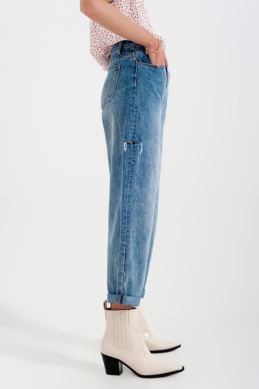 Relaxed fit side rip jeans in mid blue - Denim