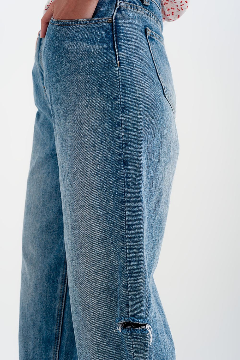 Relaxed fit side rip jeans in mid blue - Denim