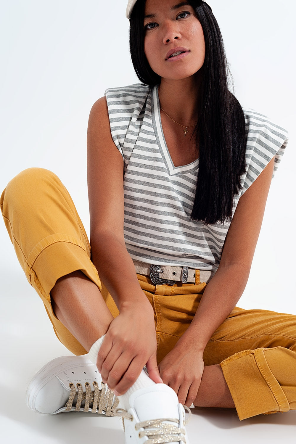 Sleeveless t shirt with shoulder pad in gray stripe - top
