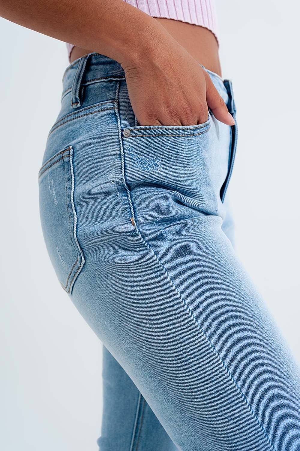High rise vintage skinny jeans in light wash - Denim