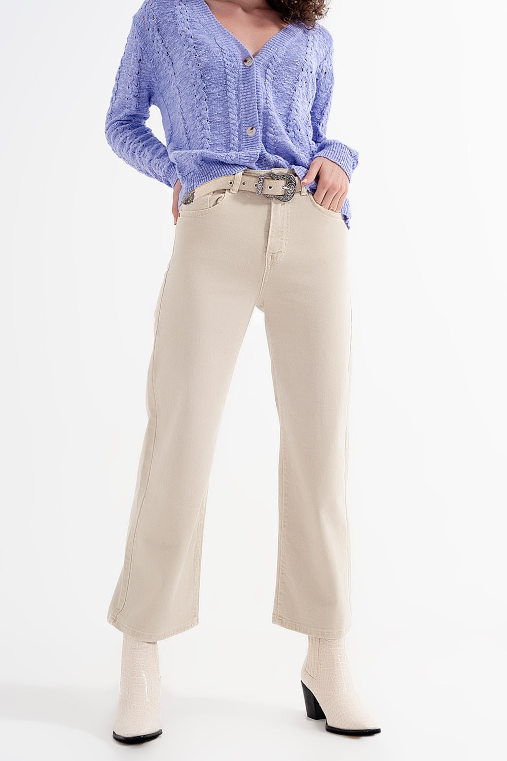 Cropped wide leg jeans in beige - Coloured Jeans