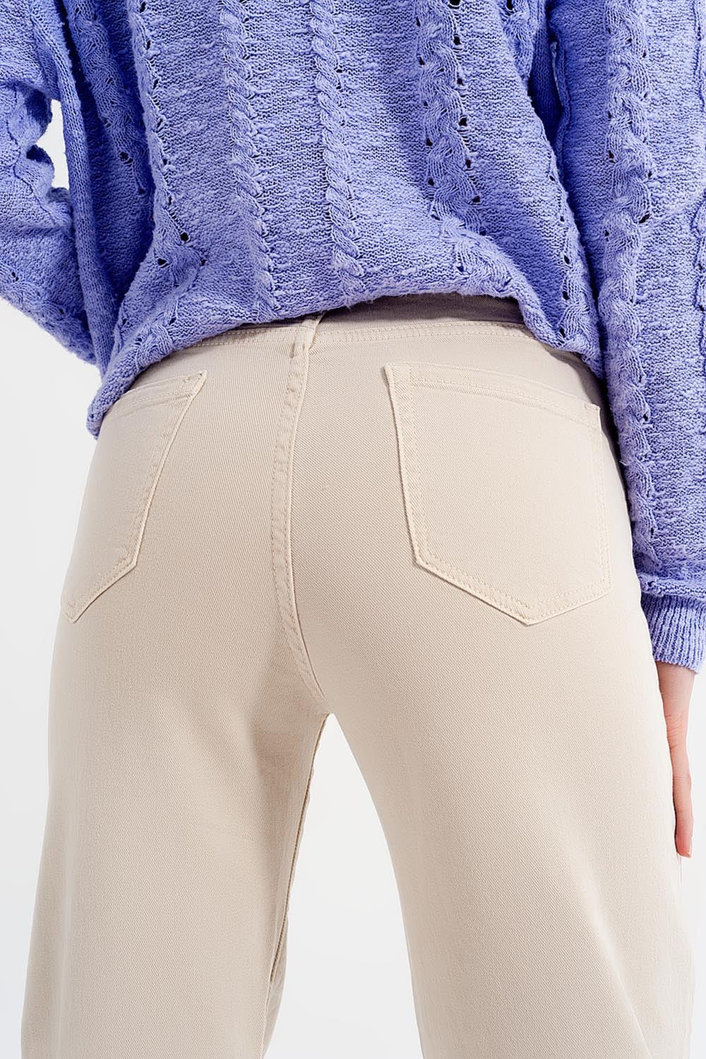 Cropped wide leg jeans in beige - Coloured Jeans