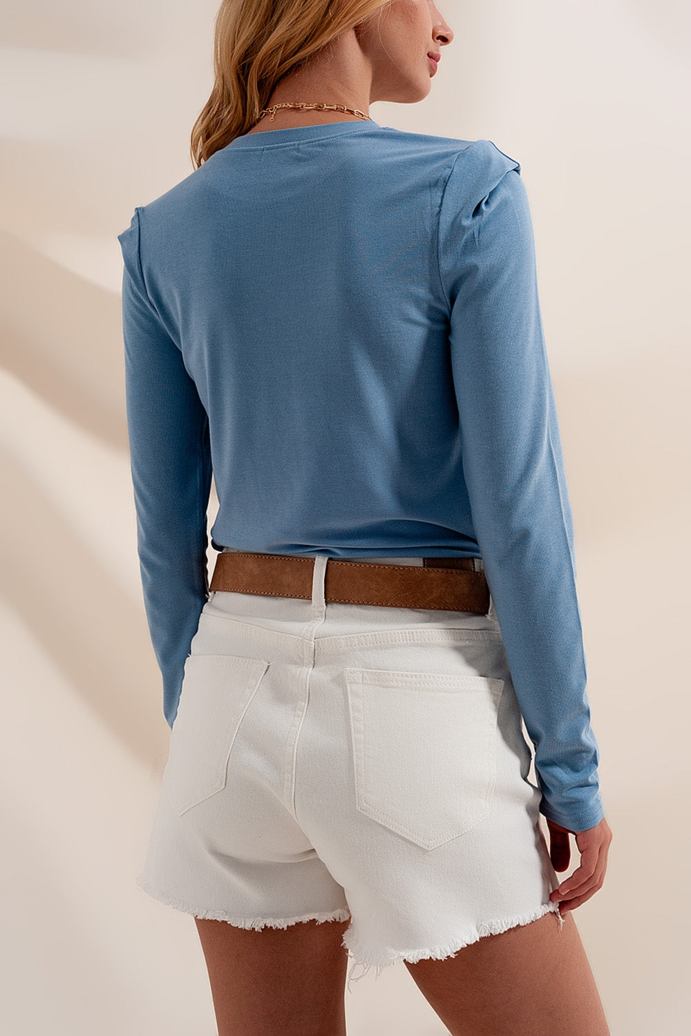 Long sleeve top with shoulder detail in blue - top