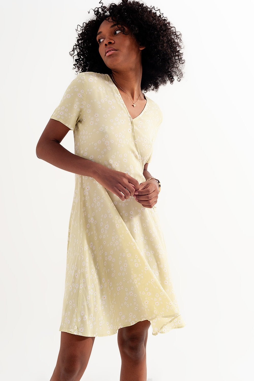 Mini wrap dress in daisy print in green - dress
