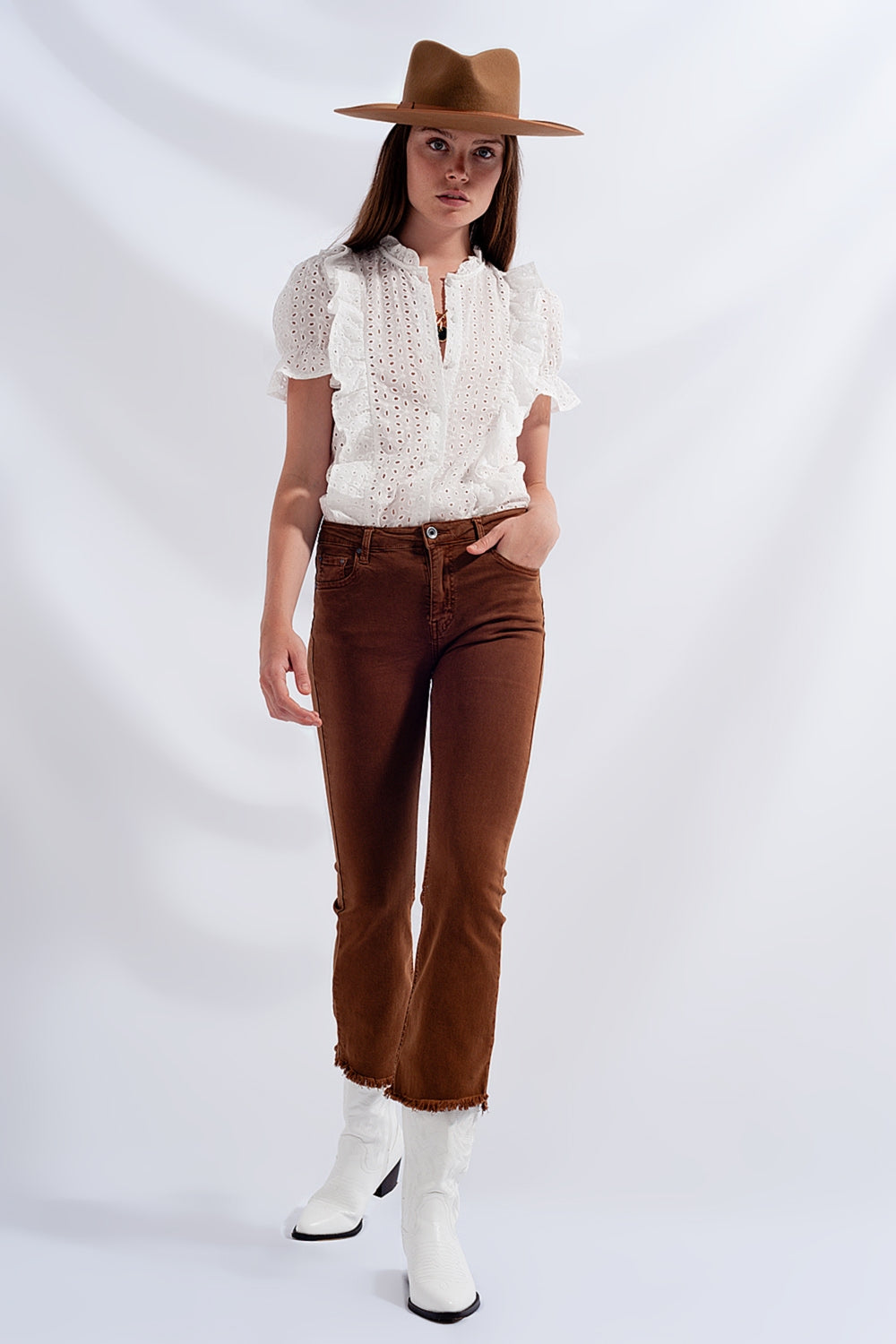 High rise raw hem flared jeans in brown - Coloured Jeans