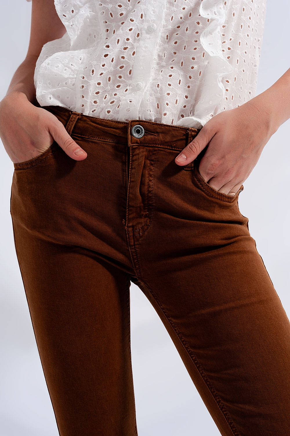 High rise raw hem flared jeans in brown - Coloured Jeans