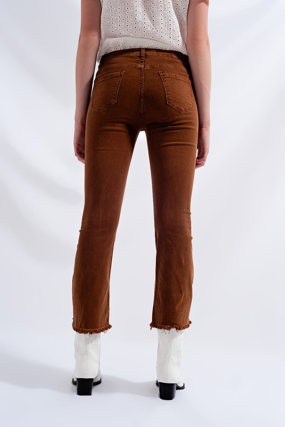High rise raw hem flared jeans in brown - Coloured Jeans