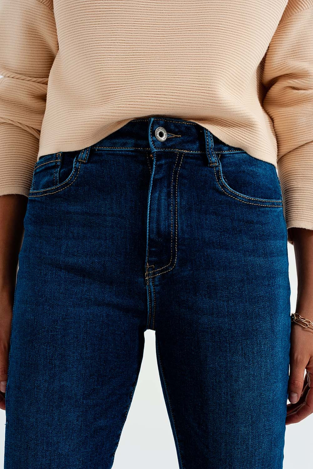 Stretch flare jeans in midwash - Denim