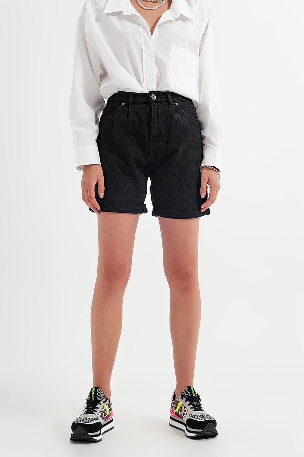Denim mom shorts in black - trousers