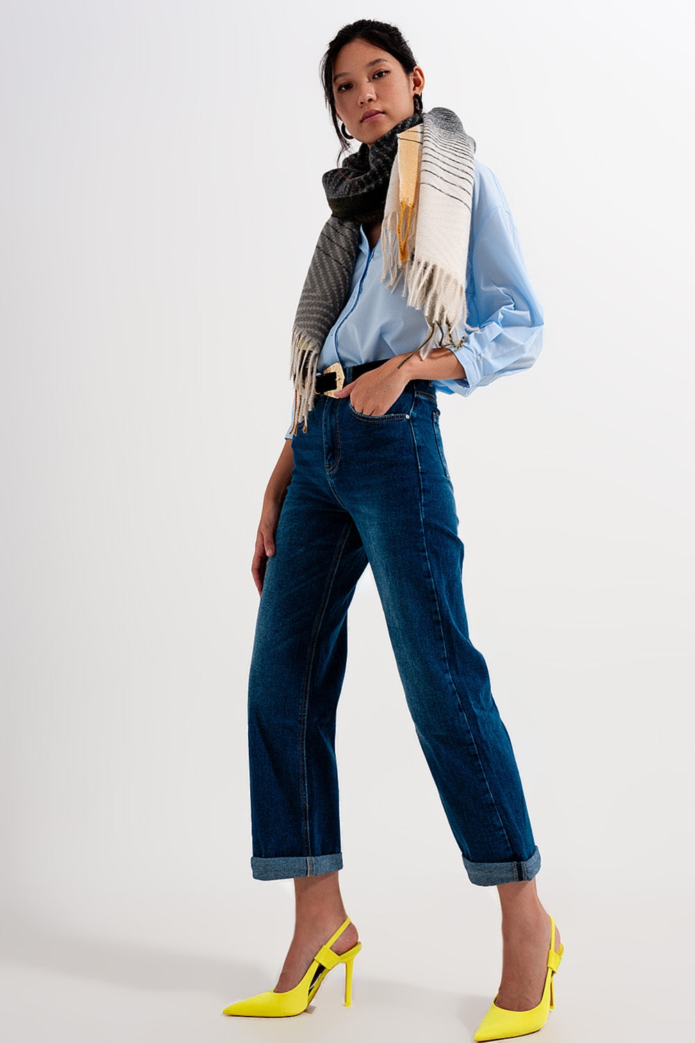 90s straight leg jean in mid wash blue - Denim