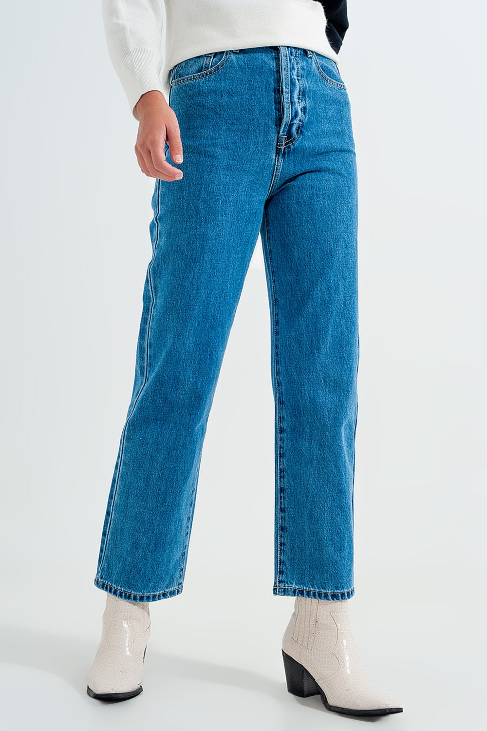 High waisted mom jeans in vintage blue - Denim