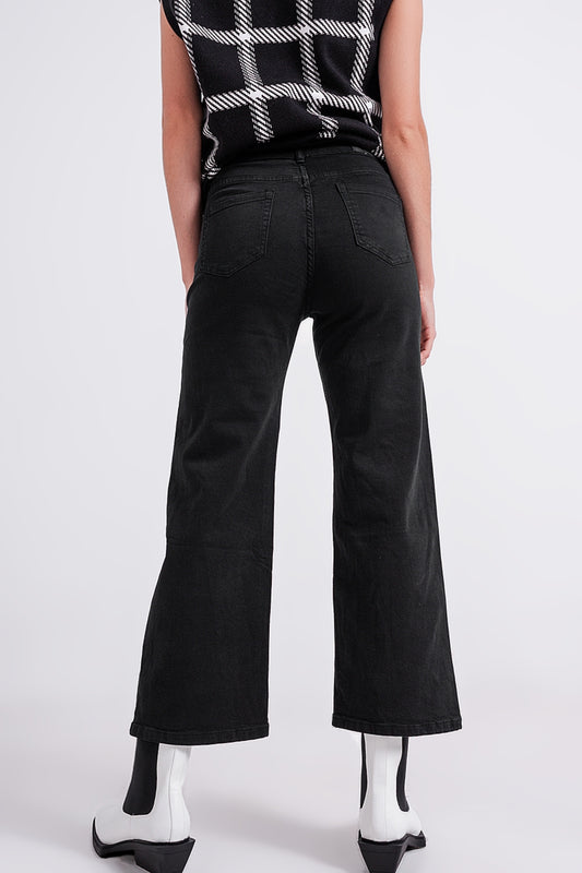 Cropped wide leg jeans in black - Coloured Jeans