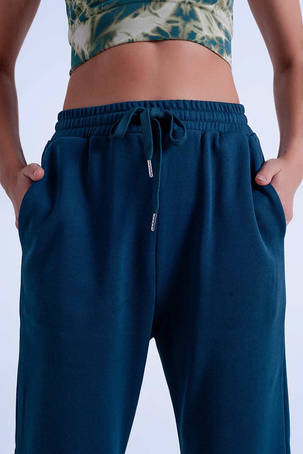 Adjustable waistband joggers in dark green - trousers