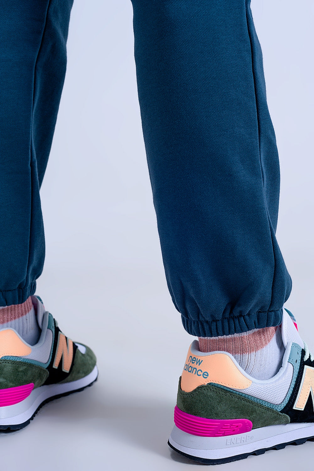 Adjustable waistband joggers in dark green - trousers
