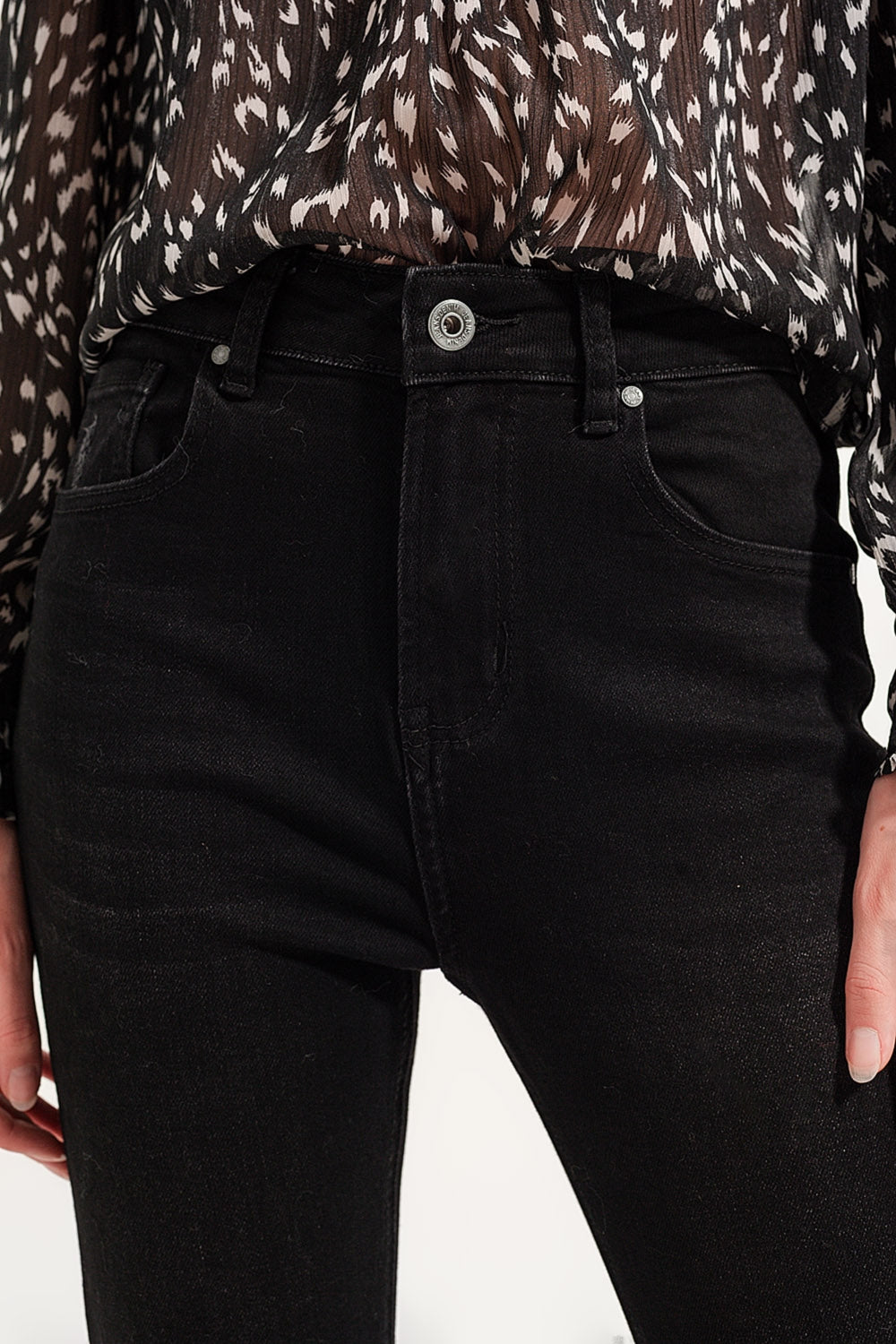 Raw hem skinny jeans in washed black - Denim