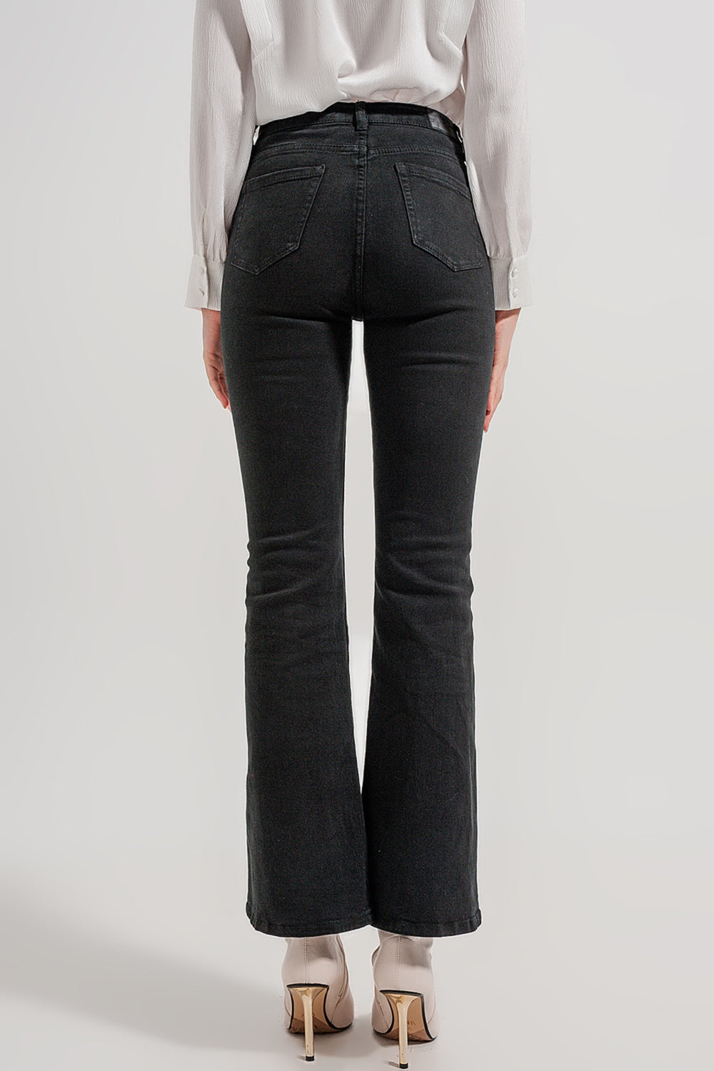 Flared jeans in black - Coloured Jeans