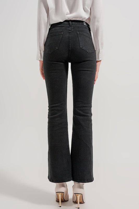 Flared jeans in black - Coloured Jeans