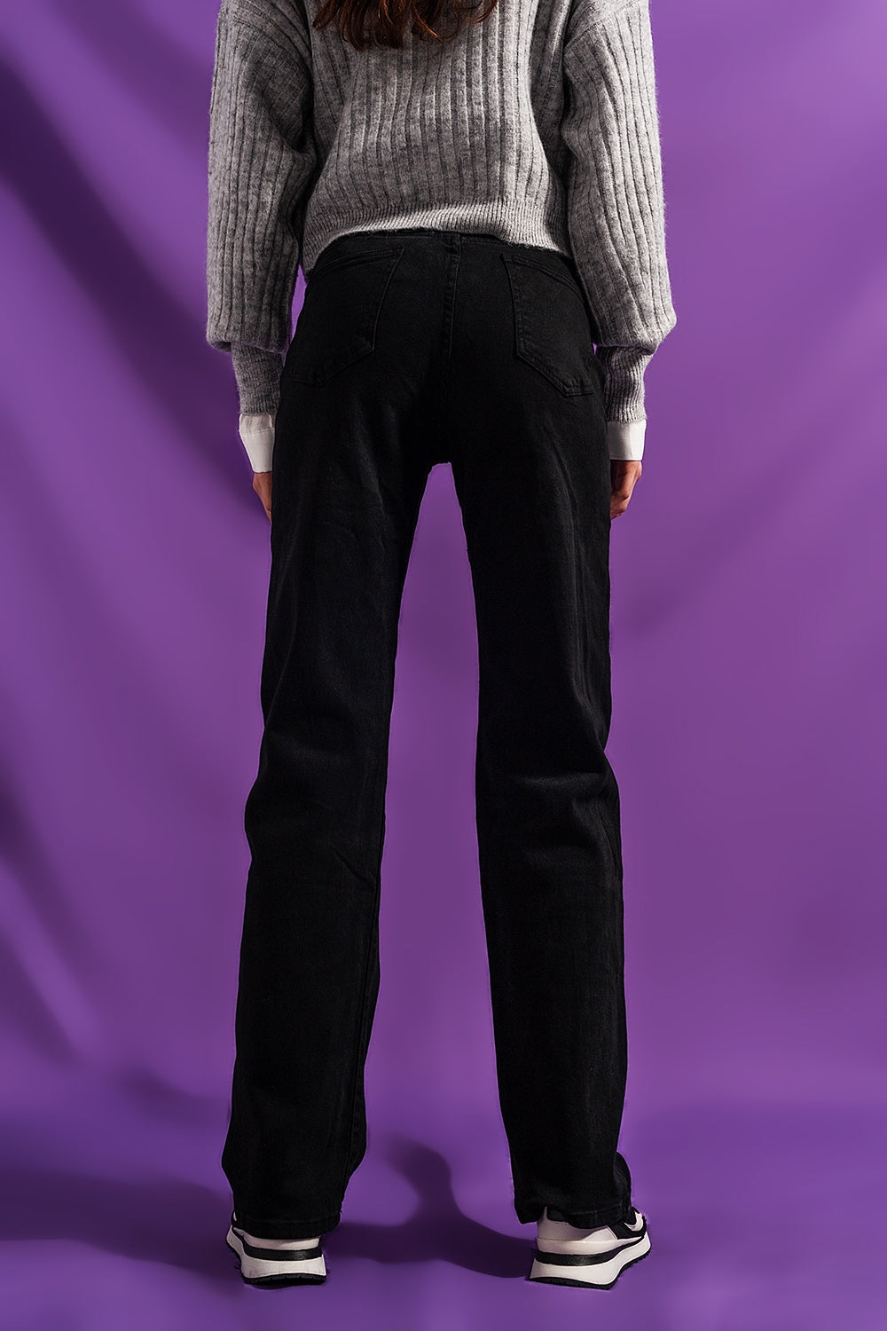 Loose straight leg jeans in washed black - Coloured Jeans