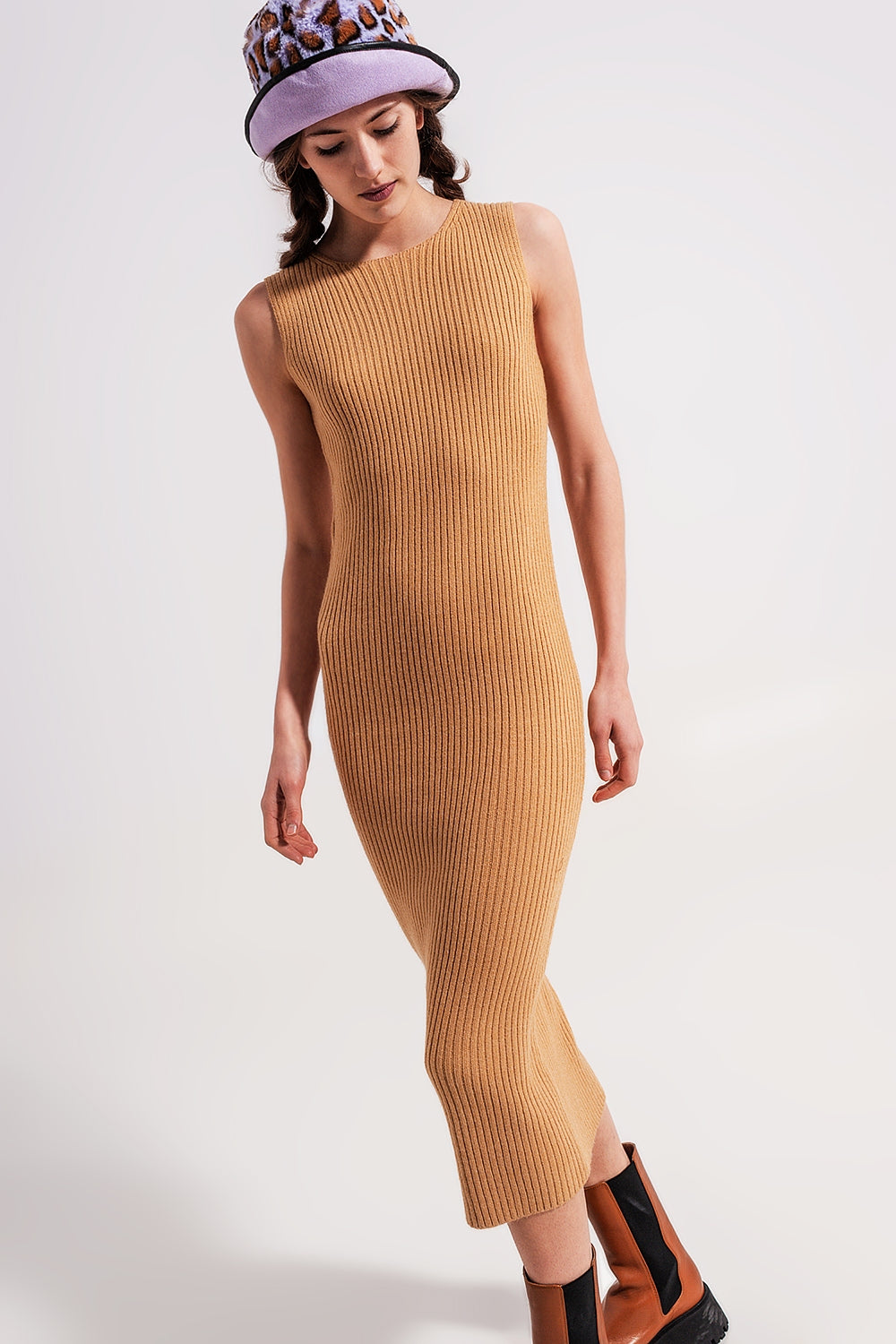 Crew neck ribbed midi dress in beige - dress