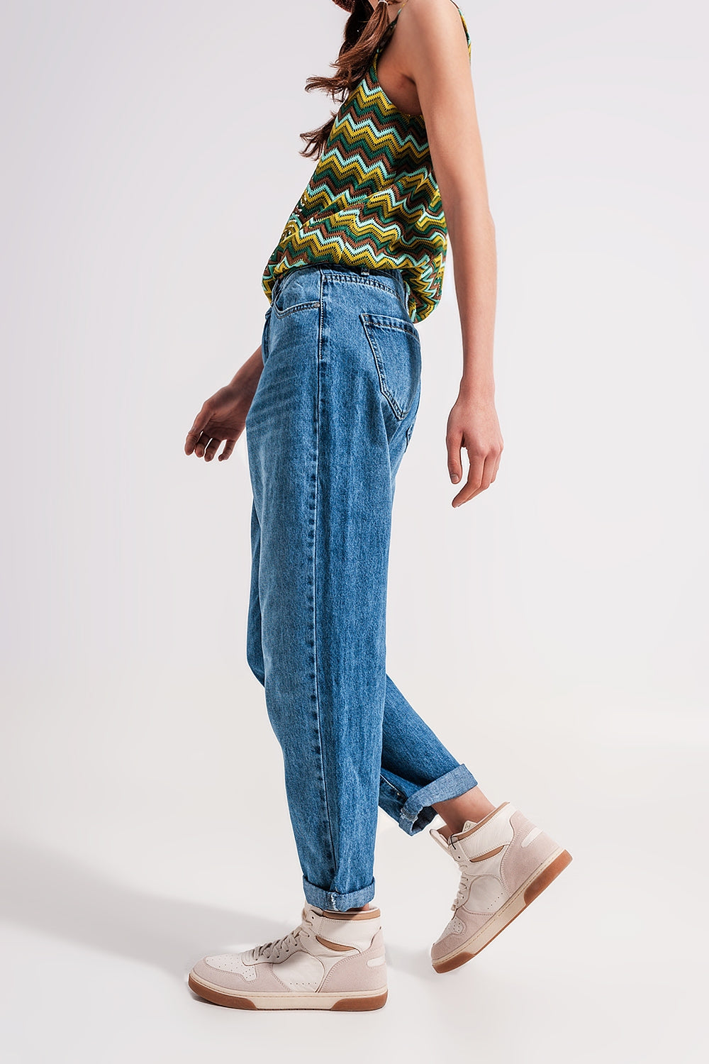 Cotton high waist mom jeans in medium blue - Denim