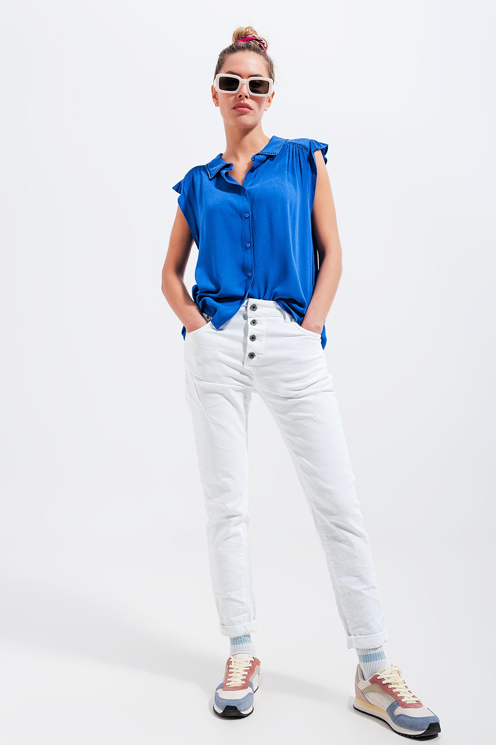 Exposed buttons skinny jeans in white - Coloured Jeans