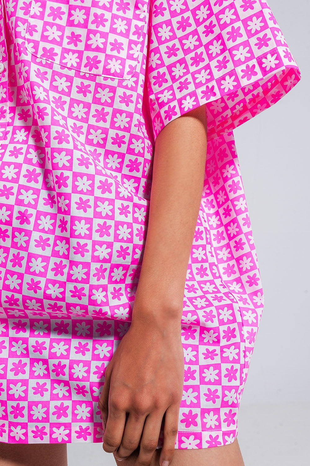 Oversized short sleeve shirt in bright pink - dress, Shirts