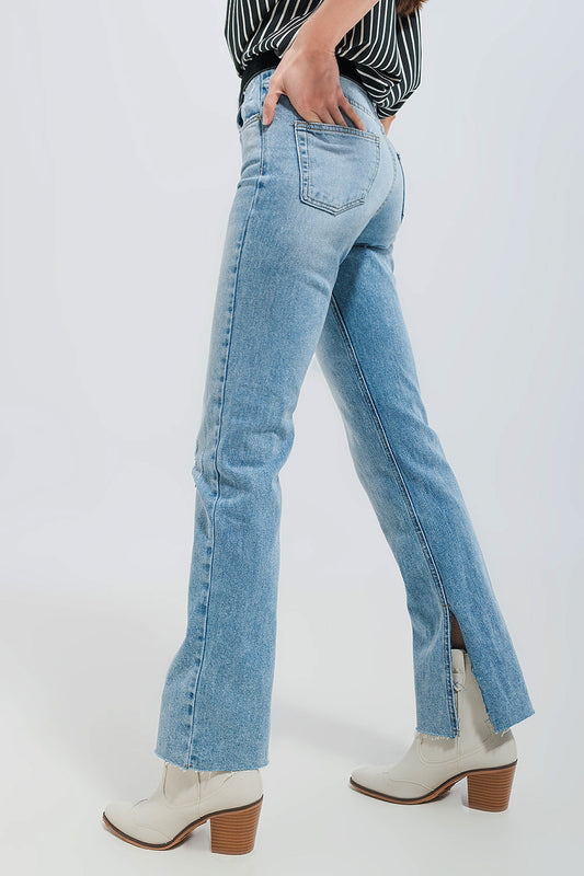 Jeans in light wash with raw hem - Denim
