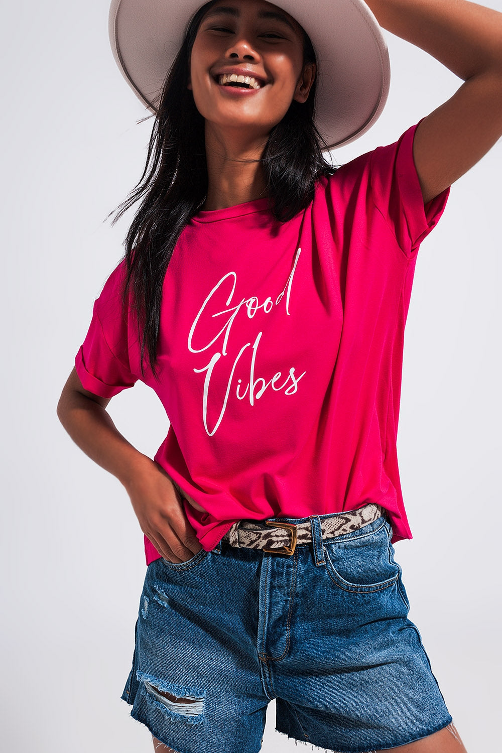 Good Vibes slogan tee in fuchsia - top