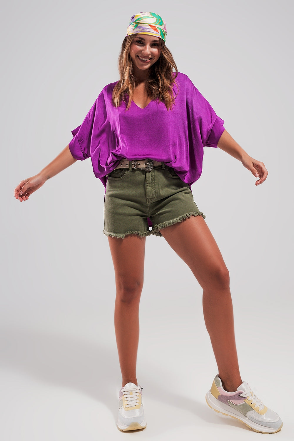 Shorts in khaki - trousers, Coloured Jeans