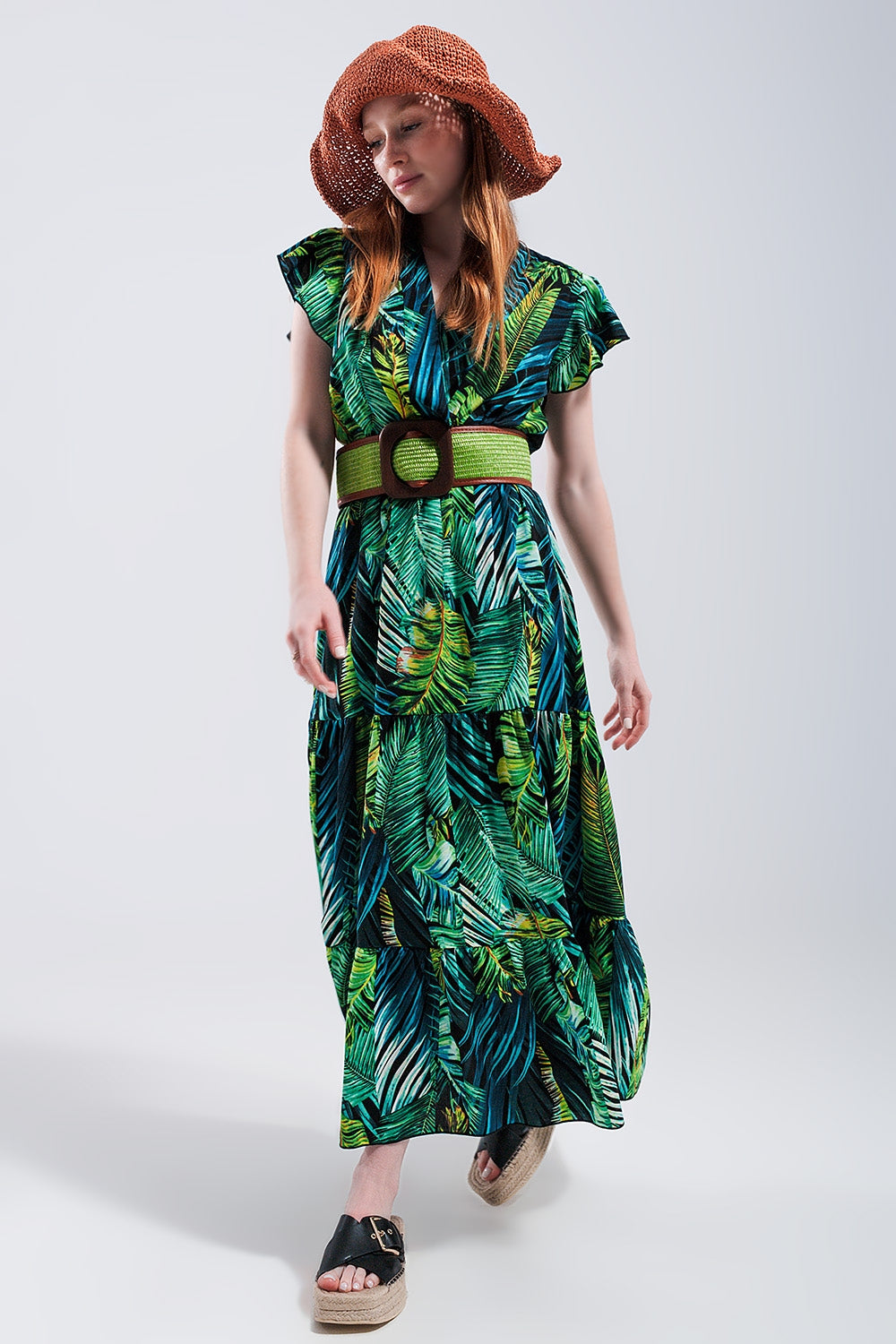 Short sleeve tiered midi dress in tropical print - dress